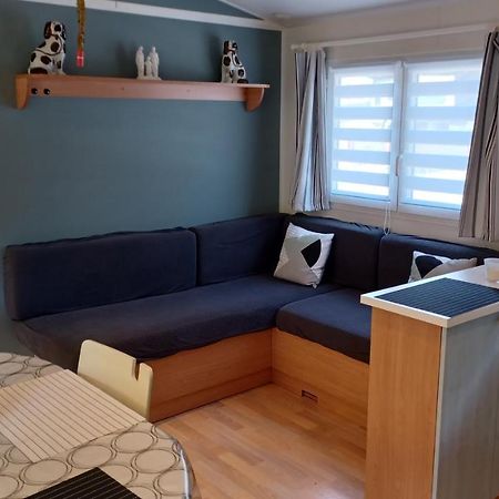Mobilhome Lac De Guerledan Caurel  エクステリア 写真